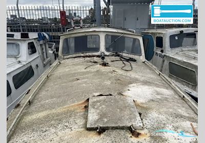 Cabin boat 800 Jolle , med Mercedes motor, Holland