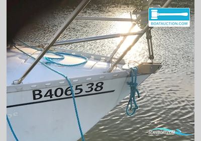 Feeling 920 Jolle 1984, mit Volvo motor, Belgien