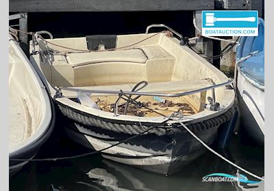 Roeiboot 300 Jolle , Holland