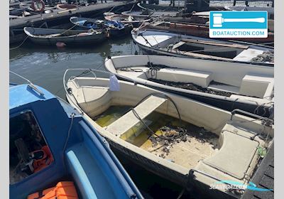 Roeiboot 300 Jolle , Holland