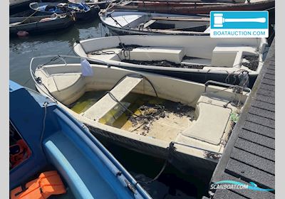 Roeiboot 300 Jolle , Holland