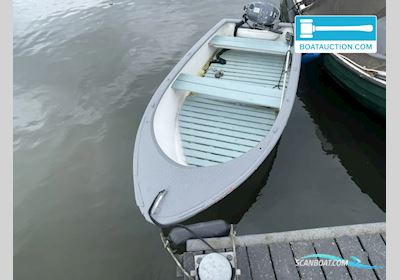 Rowing boat 320 Jolle , med Yamaha motor, Holland