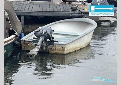 Rowing boat 320 Jolle , med Yamaha motor, Holland