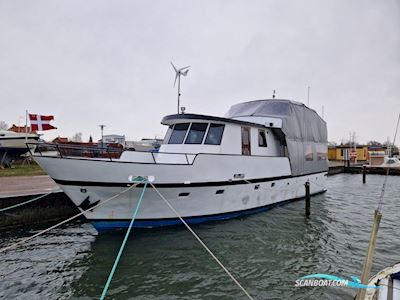 Nautica S - Totalrenoveret Beboelsesbåd/ Husbåd Live a board / River boat 1980, with 2x Hanomag 6 Cylindere engine, Denmark