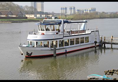 Passagiersschip 120 pers  Live a board / River boat 1994, with DAF<br />DK 1160 engine, The Netherlands