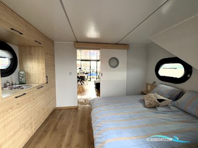 Per Direct Campi 400 Houseboat (Special Design) Live a board / River boat 2023, with Yamaha engine, The Netherlands