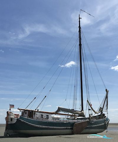 Groninger Zeiltjalk 23.15 Live a board / Riverboat 1896, with John Deere<br />6068 TFM75 engine, The Netherlands
