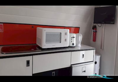 Houseboat MX 24 Glampboat Live a board / Riverboat 0, with 0 engine, United Kingdom