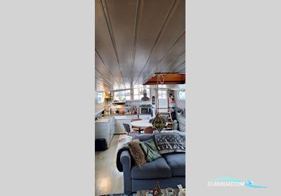 Klipperaak Woonschip Live a board / Riverboat 1917, with Perkins engine, The Netherlands