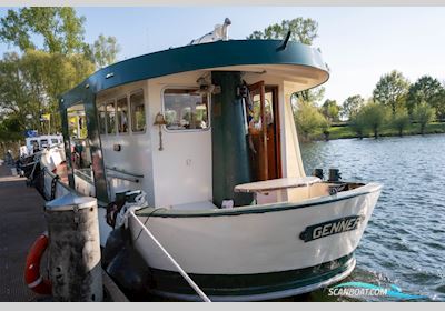Kotter Ex Viskotter Zeegaand Live a board / Riverboat 1923, with Kromhout engine, The Netherlands