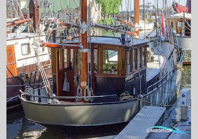 Kotter Varend Woonschip 14.95 Live a board / Riverboat 1948, with Daf<br />Dkt 1160 engine, The Netherlands