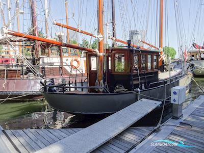 Kotter Varend Woonschip 14.95 Live a board / Riverboat 1948, with Daf<br />Dkt 1160 engine, The Netherlands