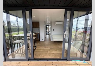 La Mare Houseboat Stb 4.0 (Canalboat 4) Live a board / Riverboat 2024, with Yamaha 9,9pk engine, The Netherlands