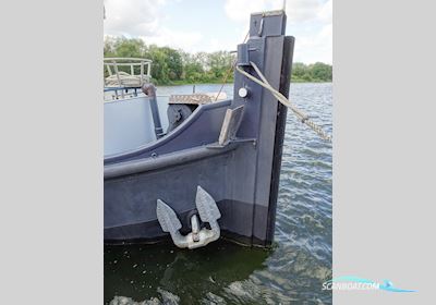 Sleep / Duwboot 15.42 Met Cbb Live a board / Riverboat 1922, with Kmd / Mercedes<br />MV-6-Iiv engine, The Netherlands