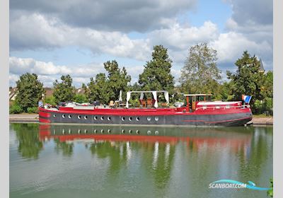 Spits Varend Woonschip 30.53 Met Ubc Live a board / Riverboat 1930, with Baudouin<br />DK6 engine, The Netherlands