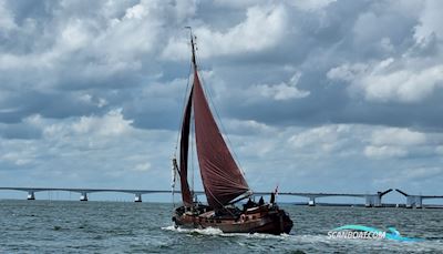 Tjalk Woonschip ex Charter Live a board / Riverboat 1905, with Gardner engine, The Netherlands