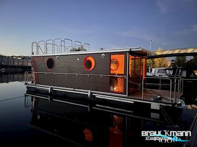 Werftbau Solar Hausboot 2022 Live a board / Riverboat 2022, Germany