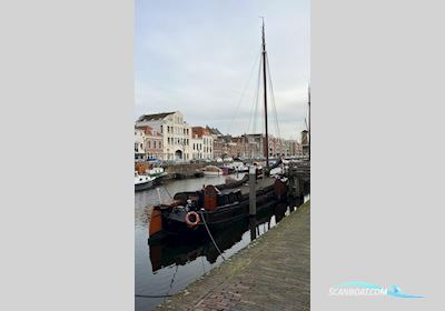 Zeilend Woonschip Woonschip Met Vaste Ligplaats Live a board / Riverboat 1916, with Daf engine, The Netherlands