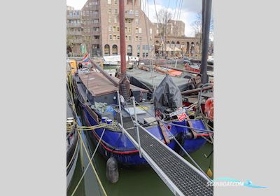 zeiltjalk 20.73 Live a board / Riverboat 1922, with Mercedes<br />220D engine, The Netherlands
