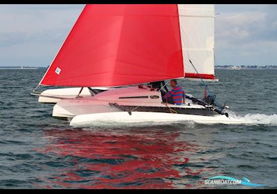 Astus 20.5 Trimaran Mehrrumpfboot 2024, Niederlande