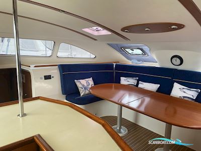 Bavaria Nautitech 47 Mehrrumpfboot 2004, mit VOLVO D2 75 85 CV motor, Frankreich