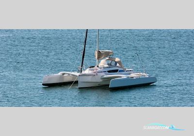 Dragonfly 28 PERFORMANCE Mehrrumpfboot 2017, mit Honda motor, Frankreich