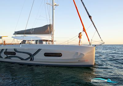Excess 11 Mehrrumpfboot 2025, mit Yanmar 3YM30 motor, Frankreich