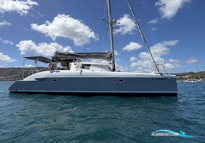 Fountaine Pakot Lavezii 40 Mehrrumpfboot 2005, mit Volvo,D1-30 motor, Martinique
