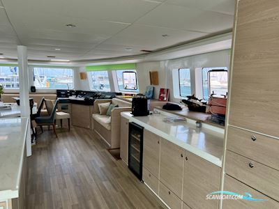 Squalt Marine CK 70 Aluminium Mehrrumpfboot 2022, mit SD4 140 Tic Scam Marine motor, Frankreich