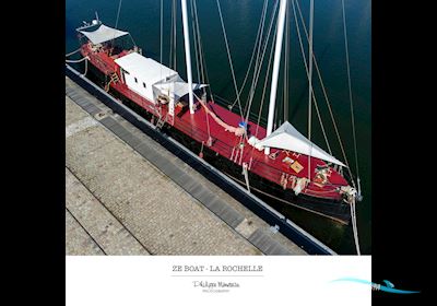 30 m steel schooner Motor boat 1875, with Volvo Penta, 460 CV, renovated 1996
 engine, France
