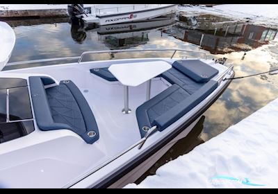 Axopar 29 Cross Cabin Motor boat 2024, with Mercury engine, Finland