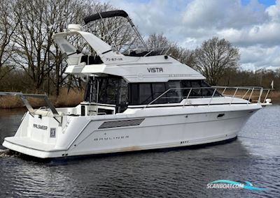 Bayliner 3688 Fly Motor boat 1992, with Hino engine, The Netherlands