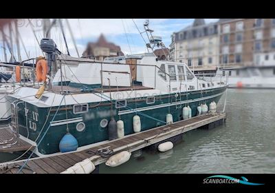 CN CADEAU VEDETTE ALUMINIUM PLAISANCE Motor boat 1990, with Sole diesel engine, France