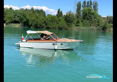 Camuffo C4 Motor boat 1968, with Mercruiser engine, Italy