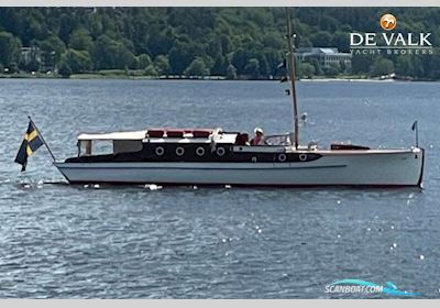 Classic Motor Yacht Motor boat 1928, with Volvo Penta engine, Sweden