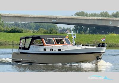 Crown Cruiser 40 OK Cabrio Motor boat 2009, with Steyr engine, The Netherlands