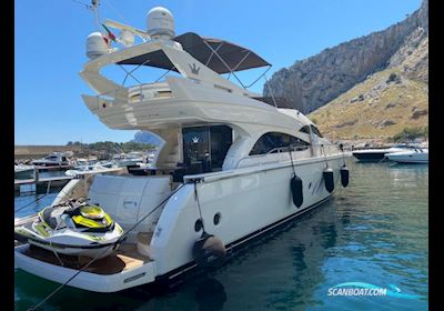 Dominator 620 Fly Motor boat 2008, with Man 1100 engine, Italy