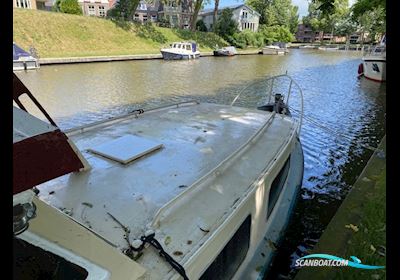 Ex Douane Boot 1934 Motor boat 1935, with Lombardini engine, The Netherlands