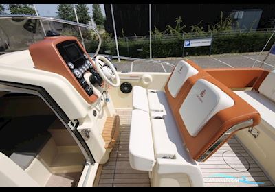 Invictus 250 CX Motor boat 2021, with Mercury engine, The Netherlands
