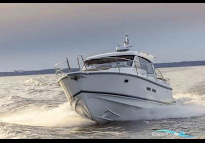 Nimbus 365 Coupe - Im Vorlauf Motor boat 2024, Germany