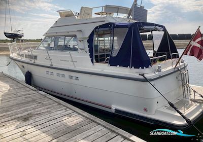 Nimbus 4000 Motor boat 1988, with Tamd 41 engine, Denmark