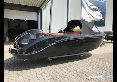 Oud Huijzer  580 Tender Motor boat 2023, with Suzuki 15 pk engine, The Netherlands