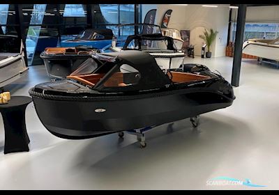 Oud Huijzer 580 Motor boat 2023, with Honda engine, The Netherlands
