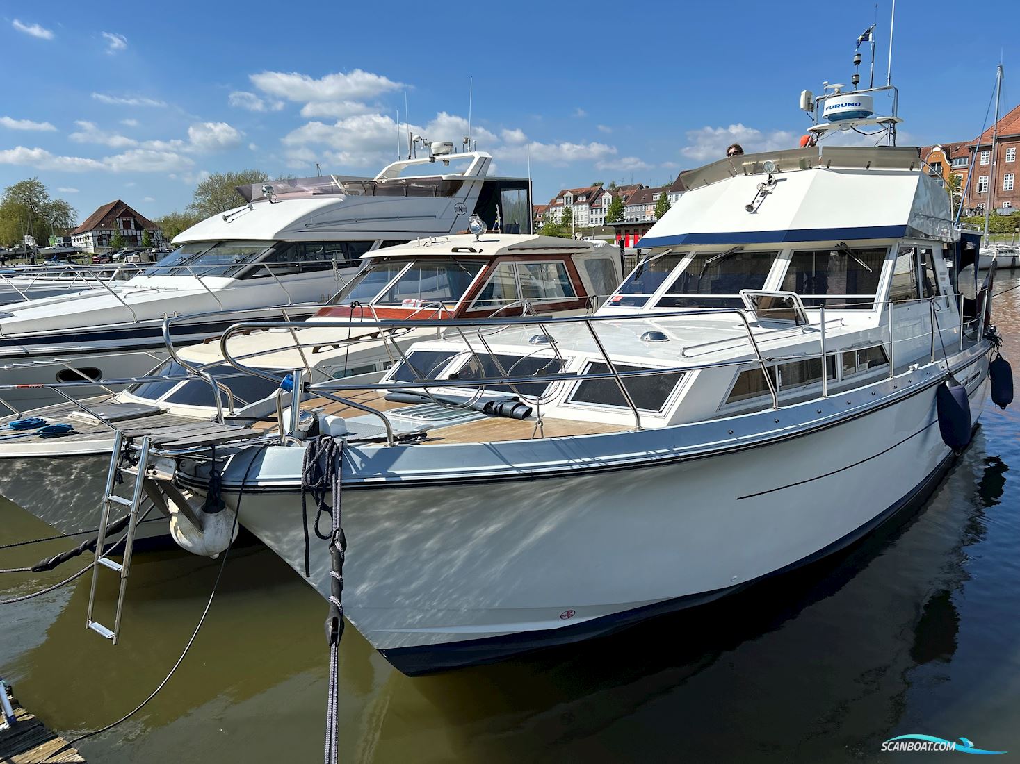 Princess 37 Fly Motor boat 1980, with Ford engine, Denmark