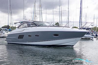 Princess V39 Motor boat 2013, with 2 x Volvo Penta D6 engine, United Kingdom