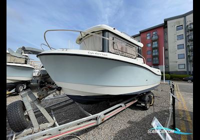 Quicksilver 675 Pilothouse Motor boat 2016, with Mariner engine, United Kingdom