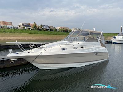 Regal 2860 Commodore Motor boat 2003, with Volvo Penta engine, The Netherlands