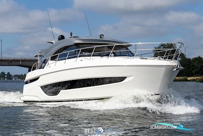 Riviera 4600 Sport Yacht-Platinum Edition Motor boat 2024, with Volvo Penta engine, The Netherlands