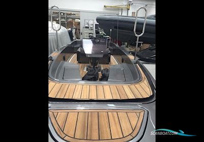 Sacs Tender 710 Motor boat 2017, with Volvo Penta engine, France