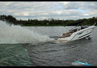 Sea Ray 250ss Sun Sport Motor boat 2017, with Mercruiser engine, The Netherlands